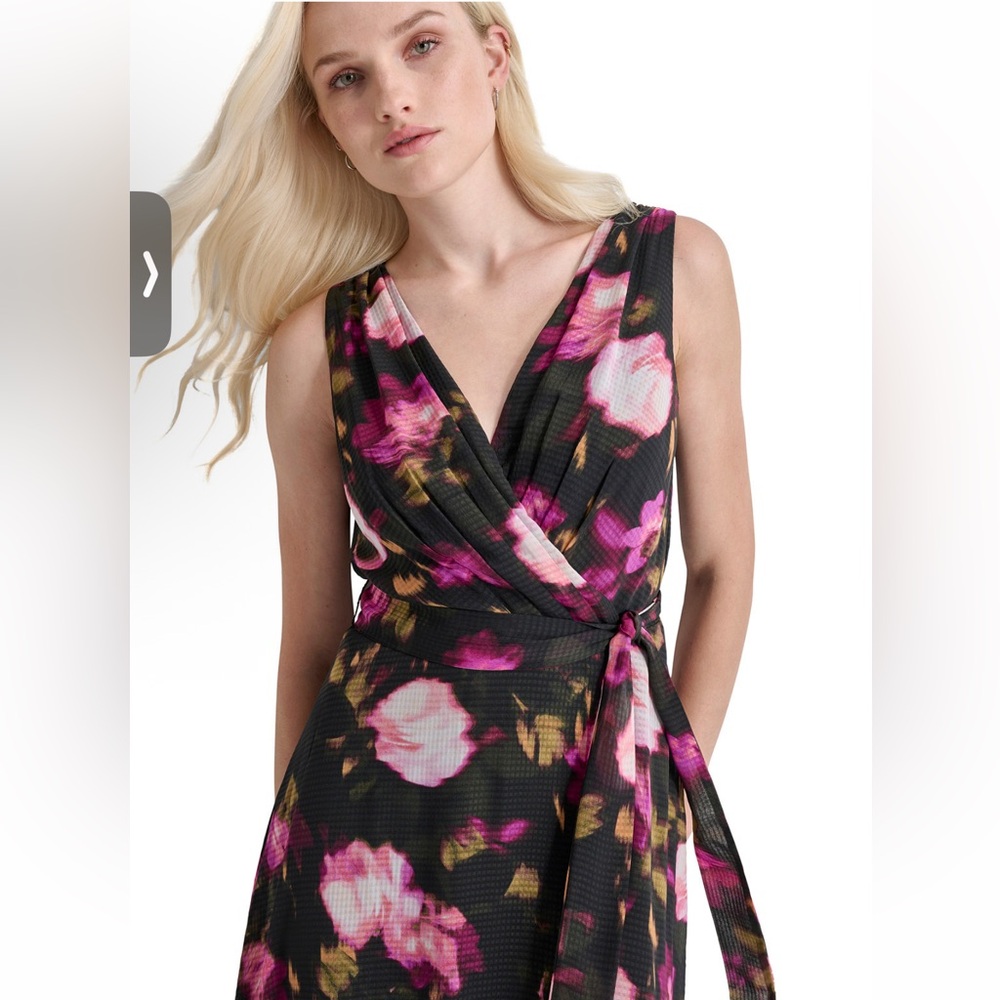 DKNY Women's Floral V-Neck Belted Sleeveless Dress - Size 6